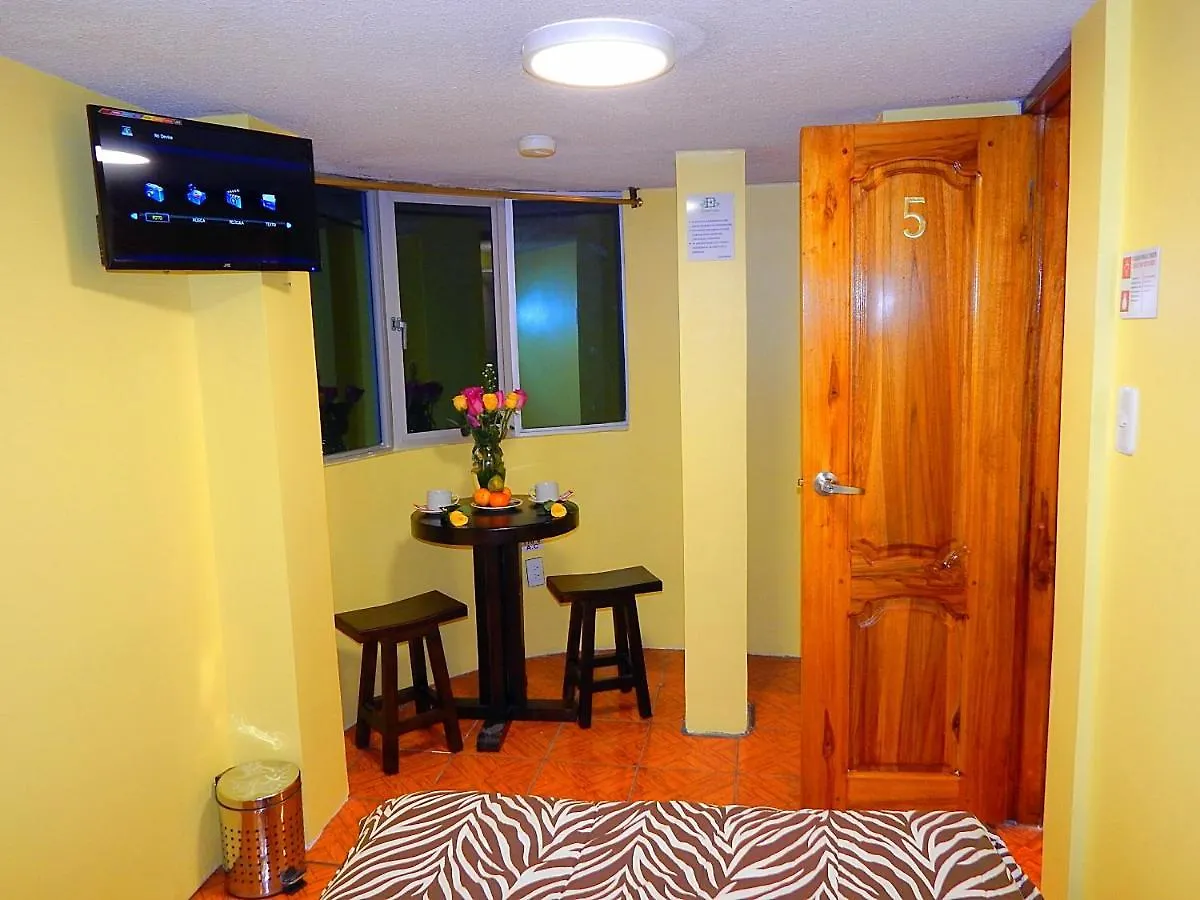 Olympus Plaza Hotel Quito 4*,  Ecuador
