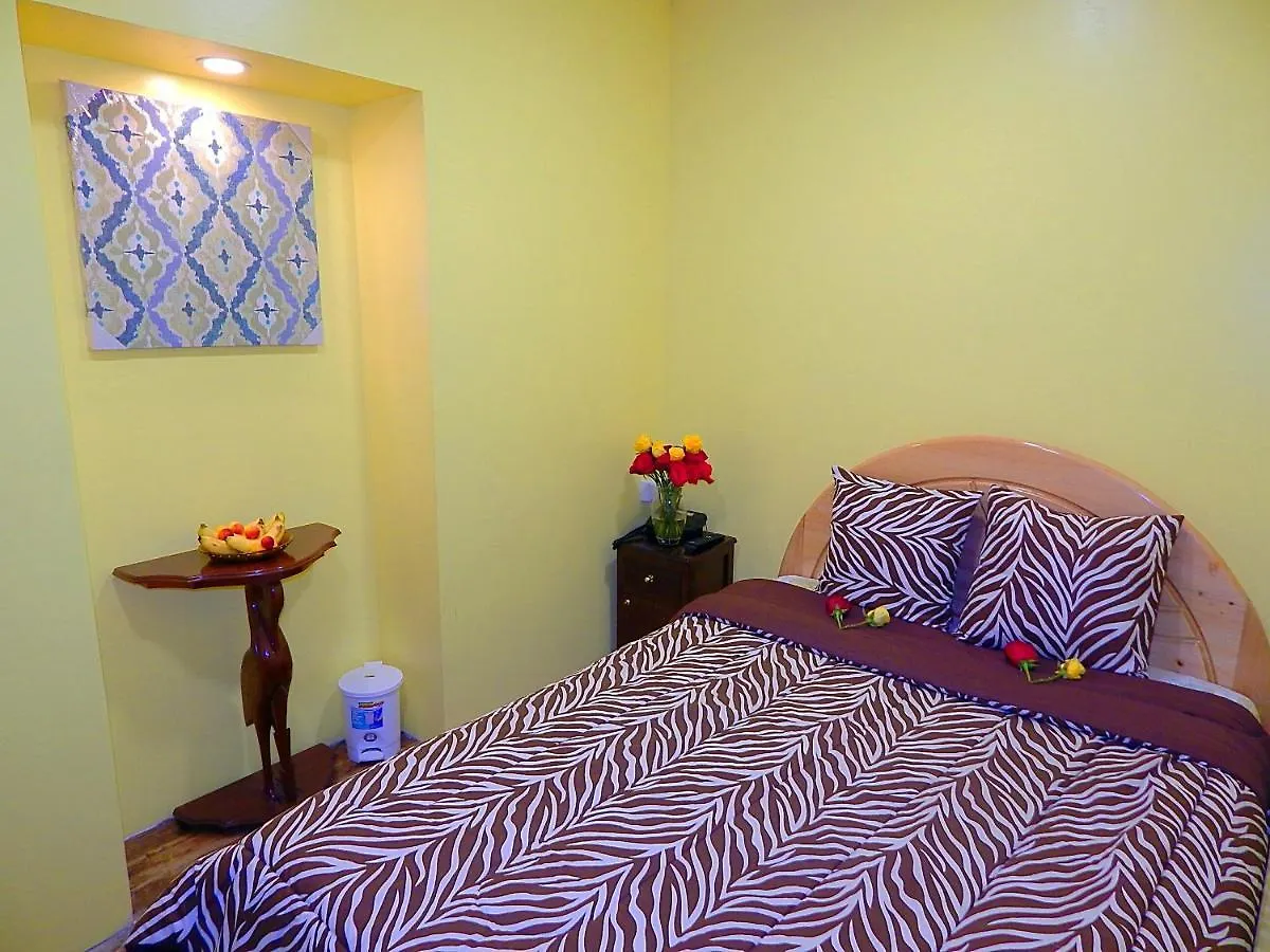 Olympus Plaza Hotel Quito 4*,  Ecuador