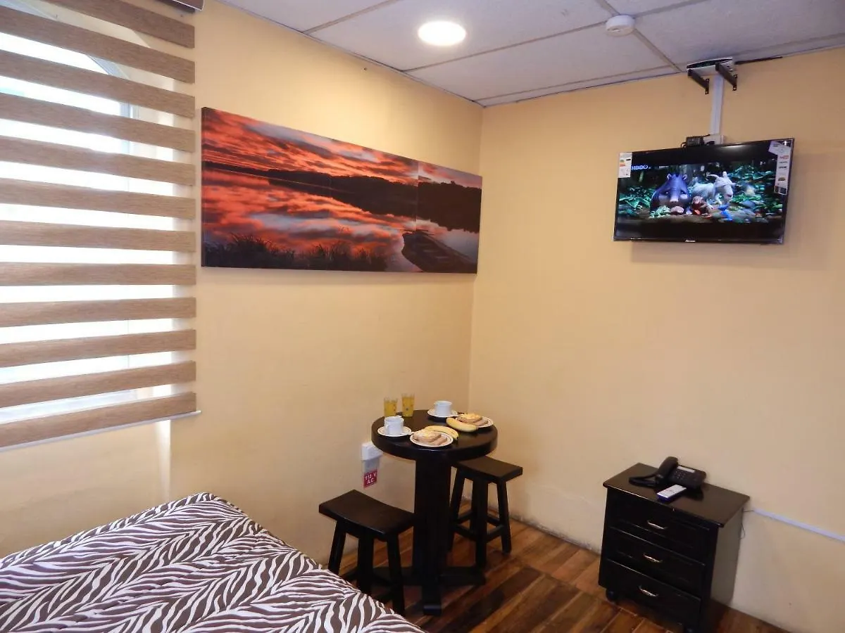 Olympus Plaza Hotel Quito 4*,  Ecuador