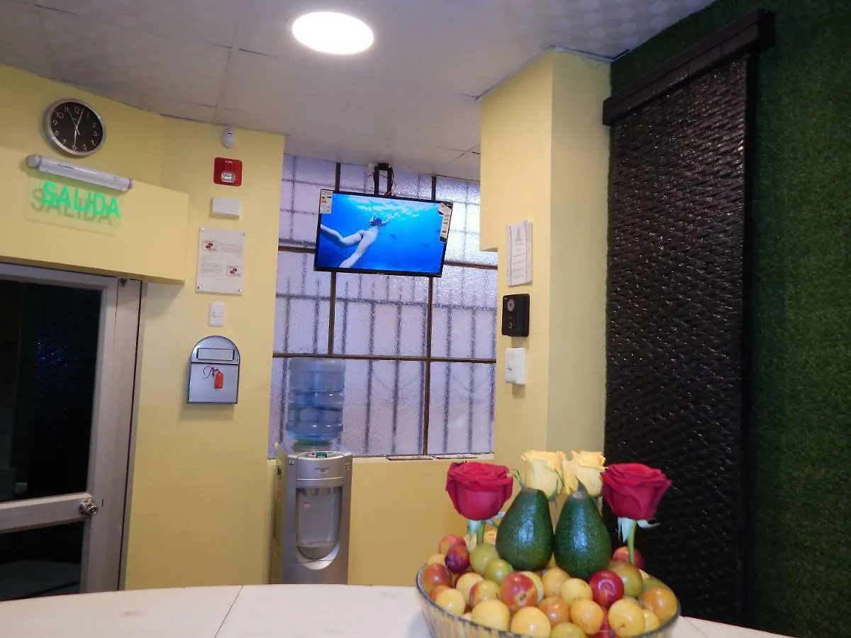 Olympus Plaza Hotel Quito 4*,