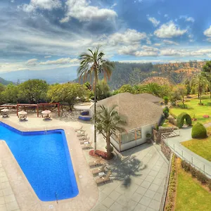 4* Отель Hotel Quito
